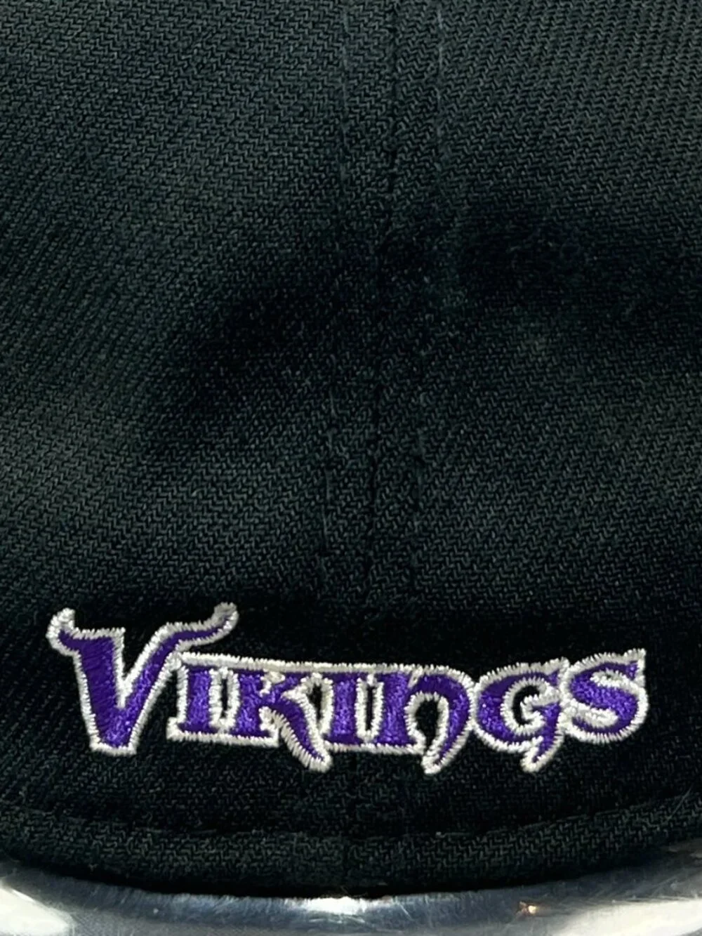 Minnesota Vikings New Era 39Thirty Flex M/L Hat Black Flawless Stripe Mens Cap